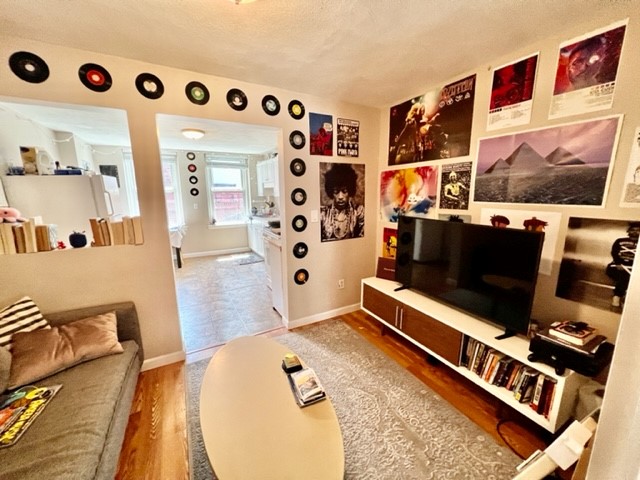 1.5 bed, 1 bath apartment for rent at 2 Baldwin Pl Unit 3R, North End — photo 10 of 21