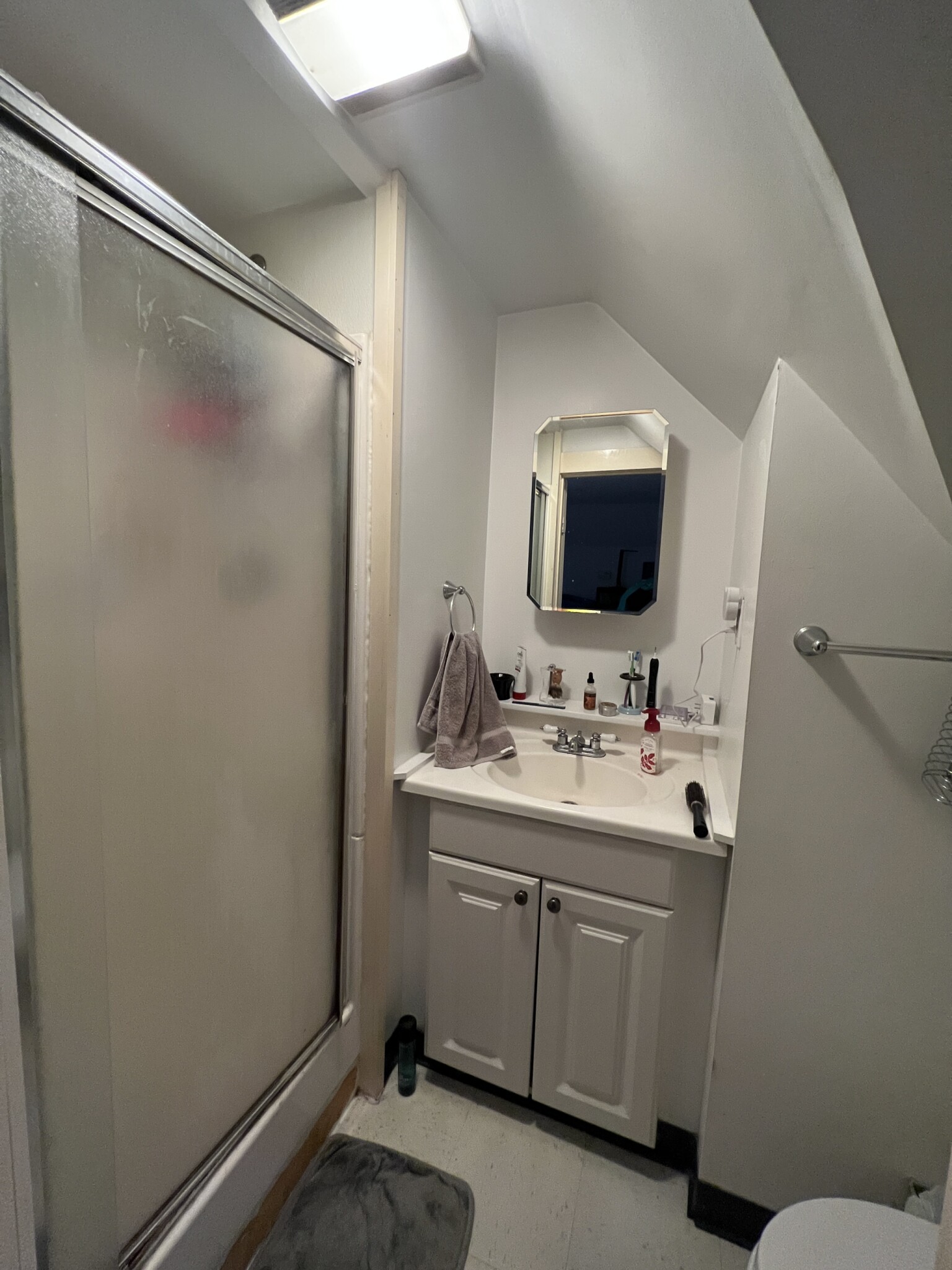 1 bed, 1 bath apartment for rent at 7 Jay St Unit 3T, Davis Square — photo 9 of 10