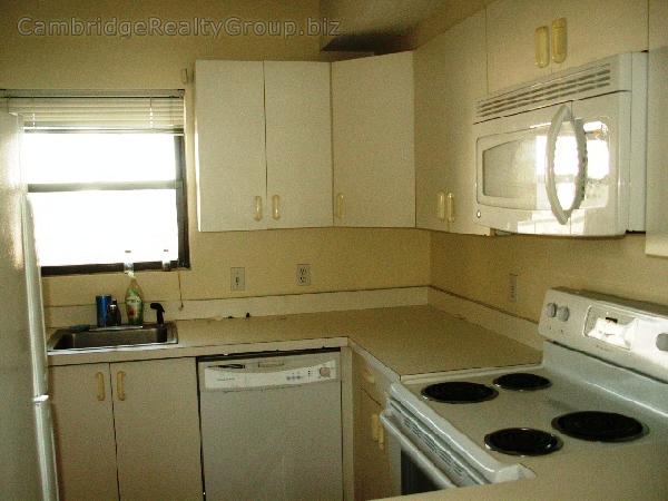 2 bed, 1.5 bath apartment for rent at 65 Riverside Ave Unit 11, Glenwood — photo 10 of 14