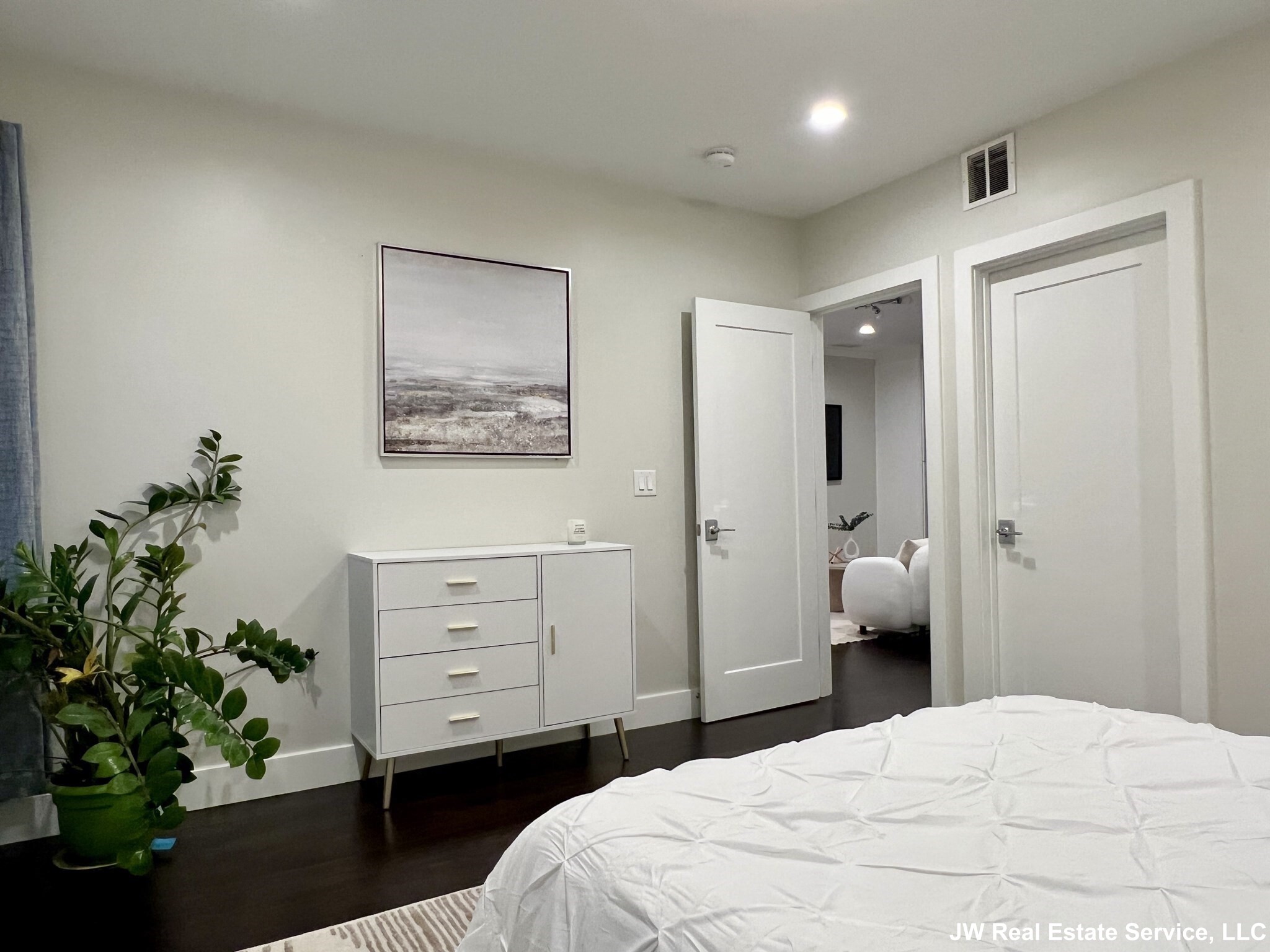 2 bed, 1 bath apartment for rent at 57 Hurley St Unit 2T, East Cambridge — photo 10 of 13