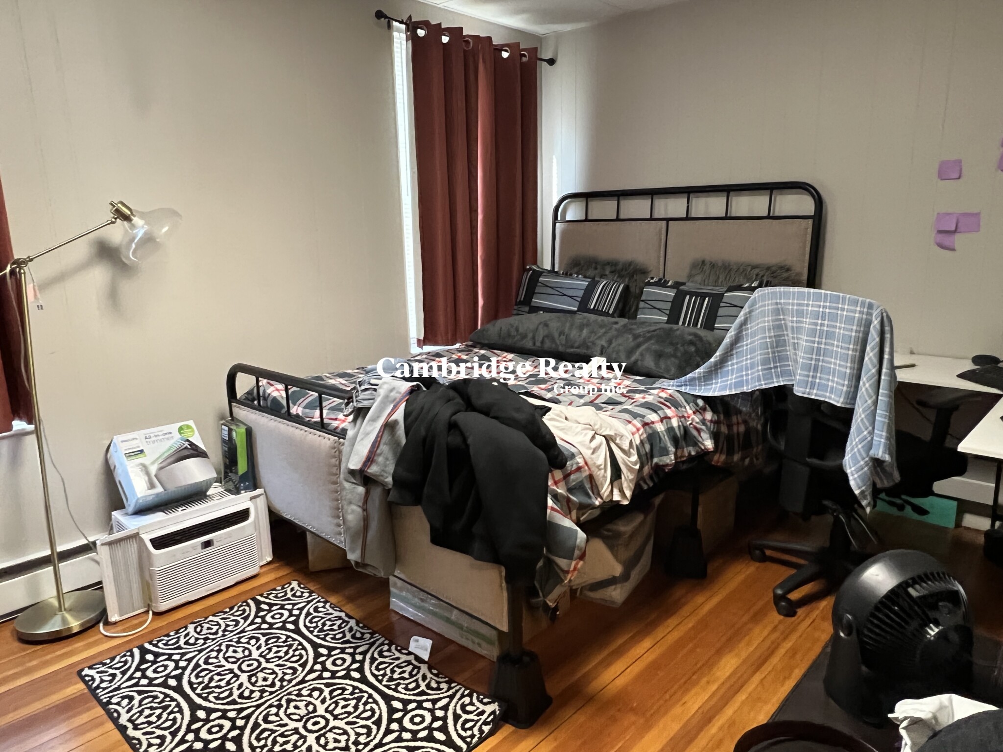 4 bed, 2 bath apartment for rent at 158 Holland St Unit 1T, Teele Square — photo 13 of 23