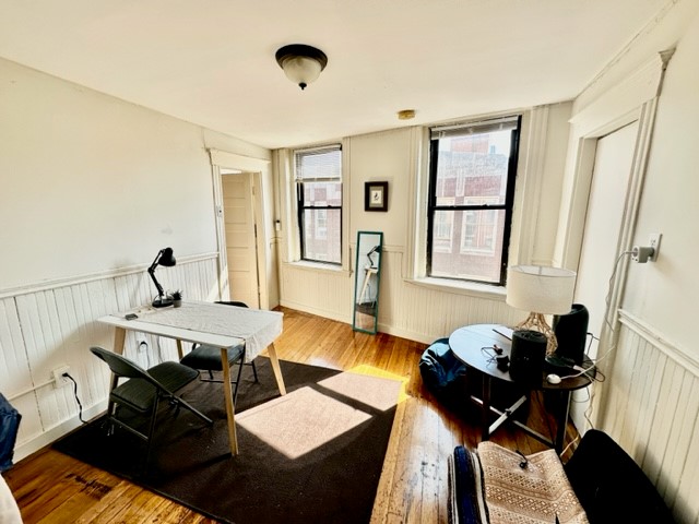 2 bed, 1 bath apartment for rent at 11 Charter St Unit 5, North End — photo 10 of 14