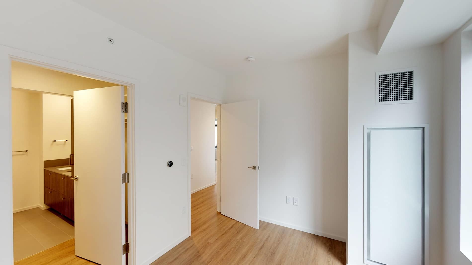 2 bed, 2 bath apartment for rent at 345 Harrison Ave Unit 1084, South End — photo 4 of 6
