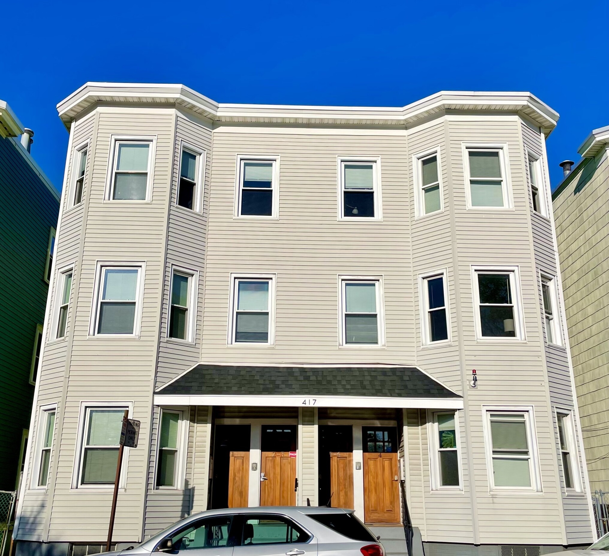 3 bed, 1 bath apartment for rent at 417 Cardinal Medeiros Ave Unit 3T, Wellington-Harrington — photo 8 of 8