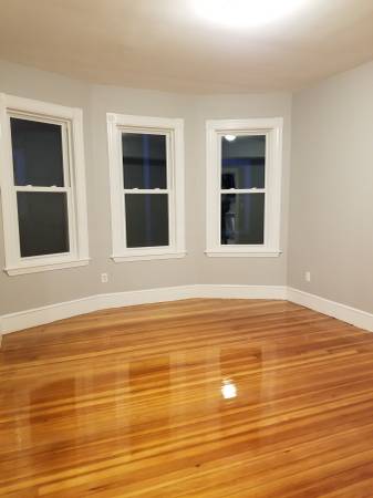 1 bed, 1 bath apartment for rent at 13 Spalding St Unit 1, Jamaica Plain — photo 9 of 24