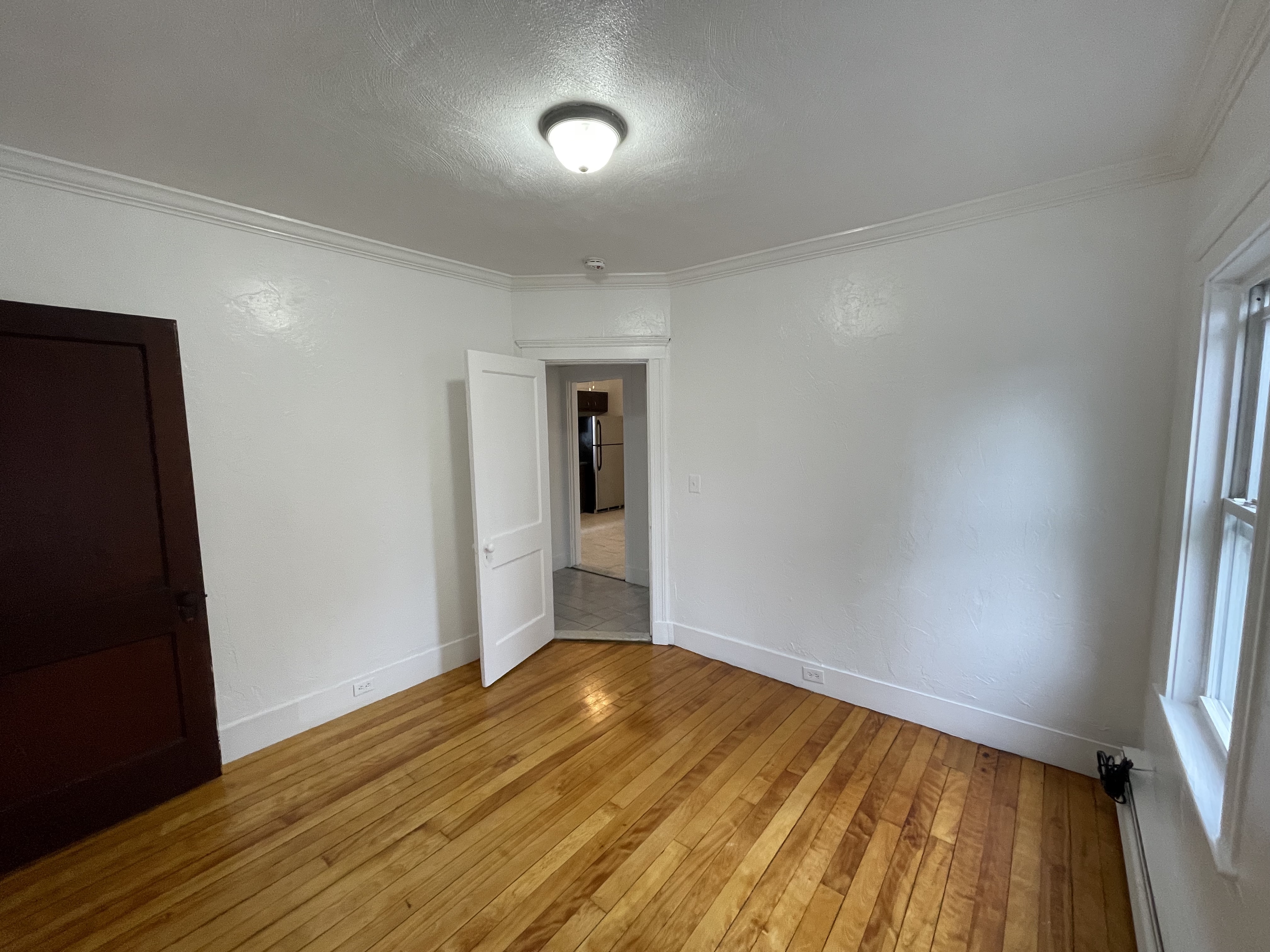 2 bed, 1 bath apartment for rent at 293 Boston Ave Unit 1, Tufts University — photo 10 of 21