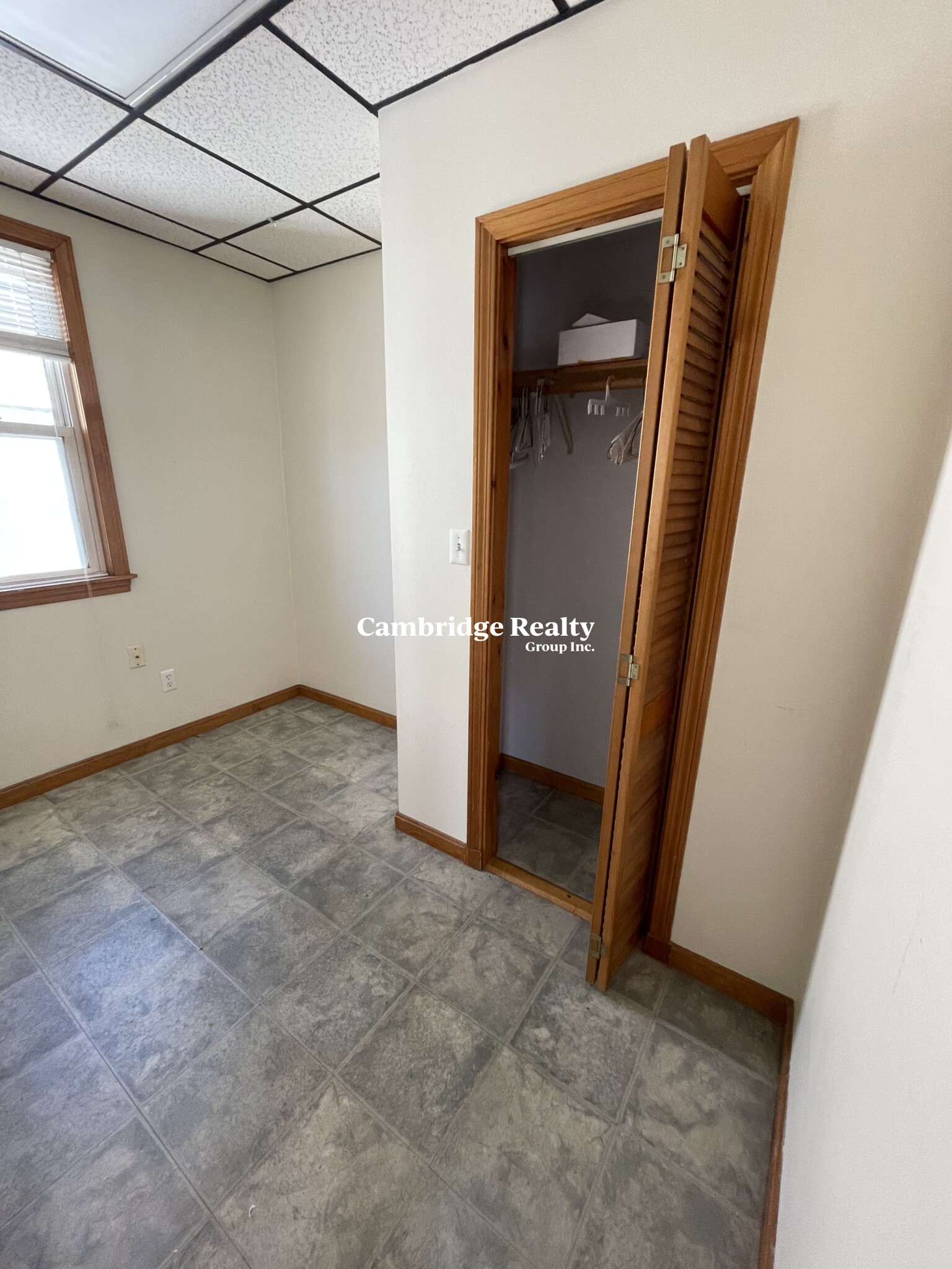 2 bed, 1 bath apartment for rent at 39 Magnus Ave Unit 2T, Ward Two — photo 17 of 24