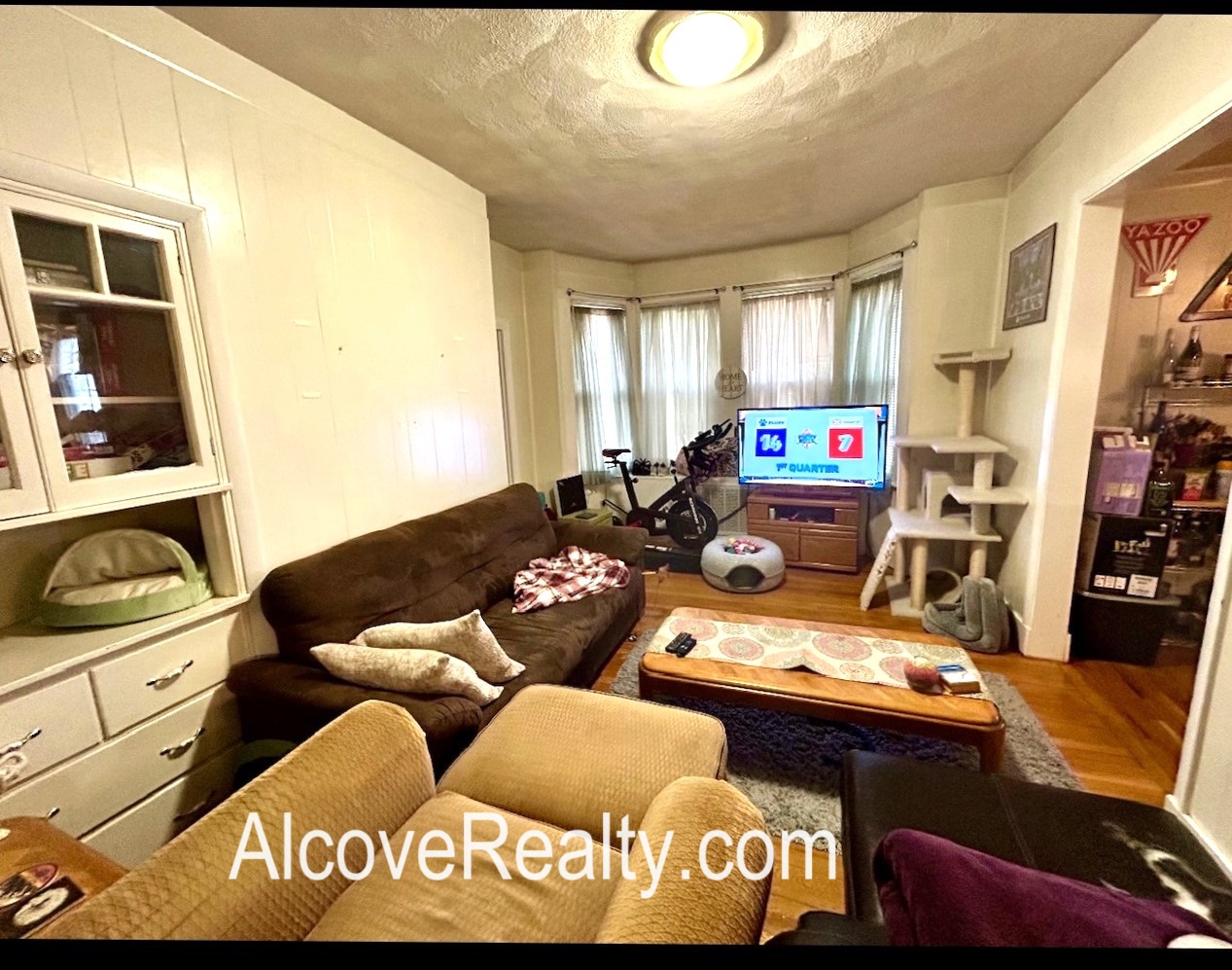 1 bed, 1 bath apartment for rent at 29 Cherry St Unit 1, Davis Square — photo 10 of 15
