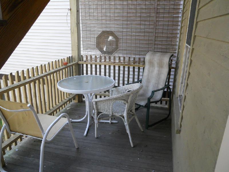 1 bed, 1 bath apartment for rent at 216 West 9th St Unit 1, South Boston — photo 10 of 11