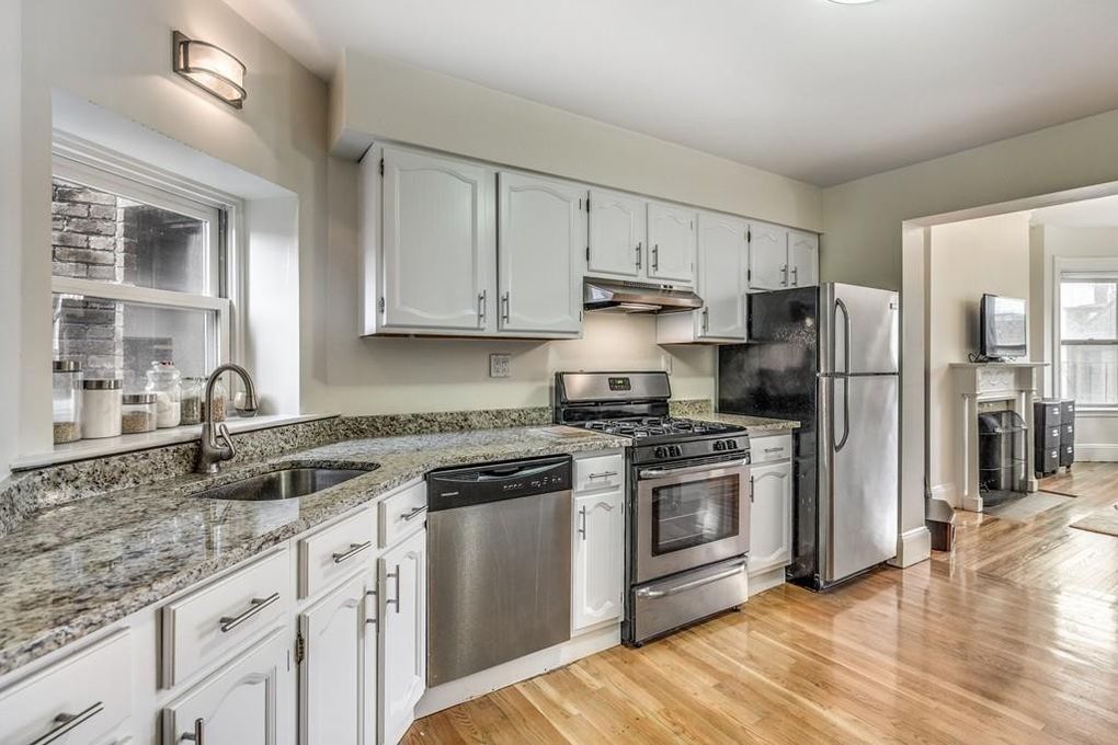 1 bed, 1 bath apartment for rent at 198 St Botolph Unit 5, Back Bay — photo 12 of 17