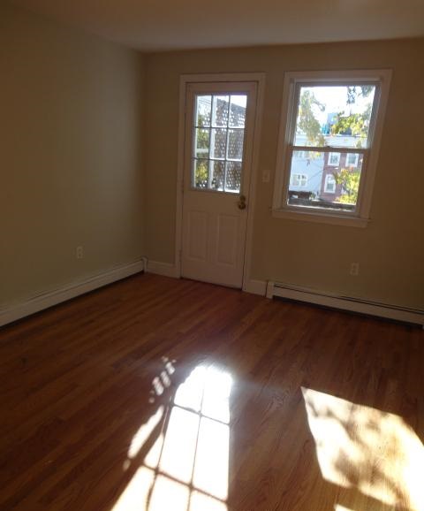 3 bed, 1 bath apartment for rent at 133 7th St Unit 3, South Boston — photo 9 of 10