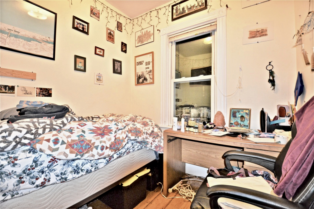 201 Hillside St, Mission Hill