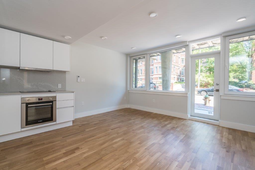 3 bed, 2 bath apartment for rent at 32 Chatham St Unit A1, Harvard Square — photo 2 of 9