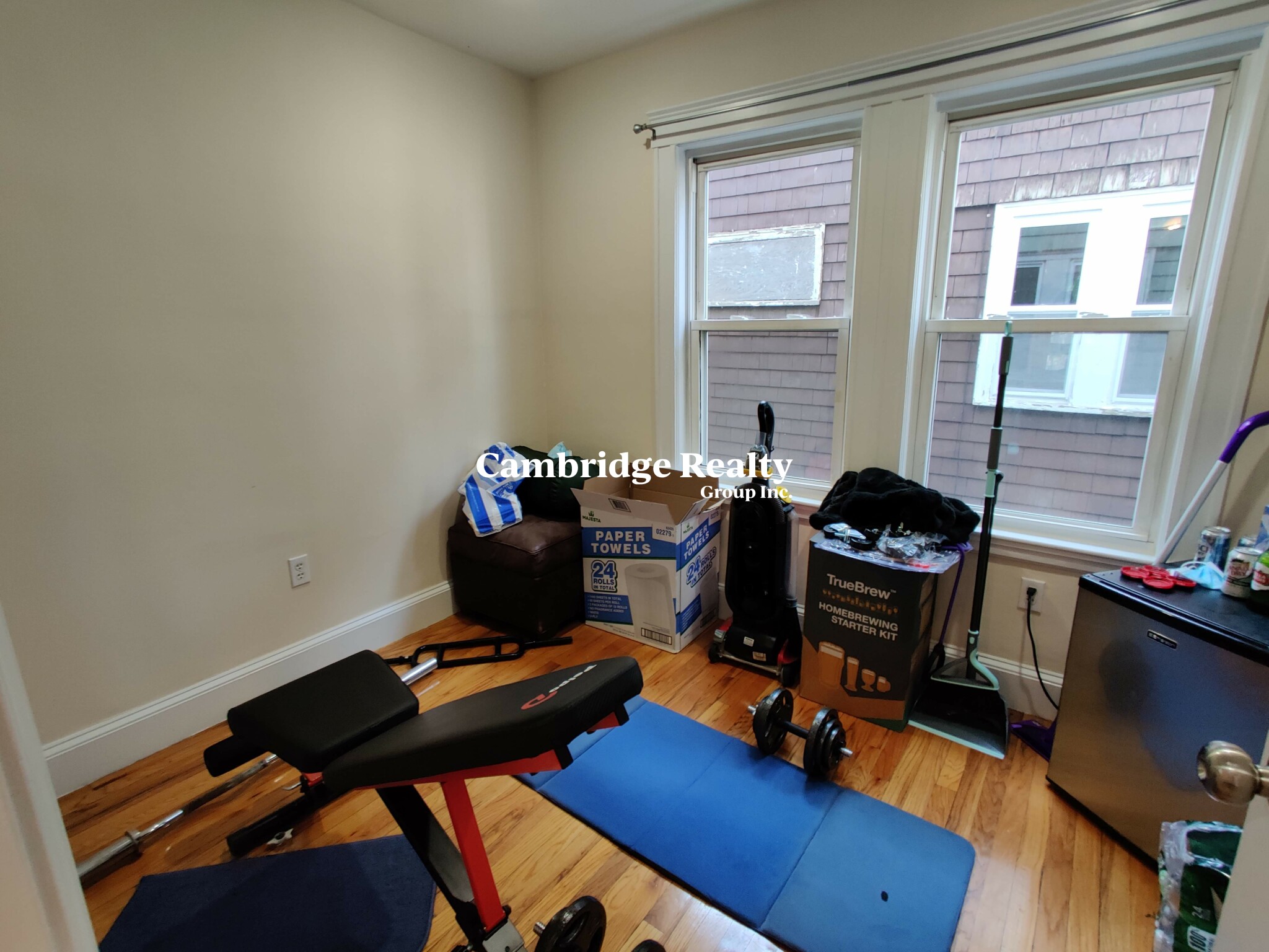 2 bed, 1 bath apartment for rent at 1 3 Edgar Ter Unit 1, Winter Hill — photo 7 of 10