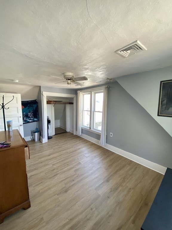 79 Cushing St, South Side