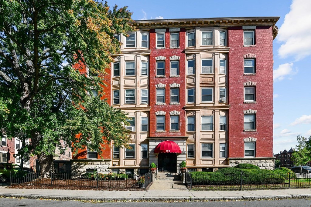 2 bed, 1 bath apartment for rent at 100 Saint Mary's St Unit 2, Fenway