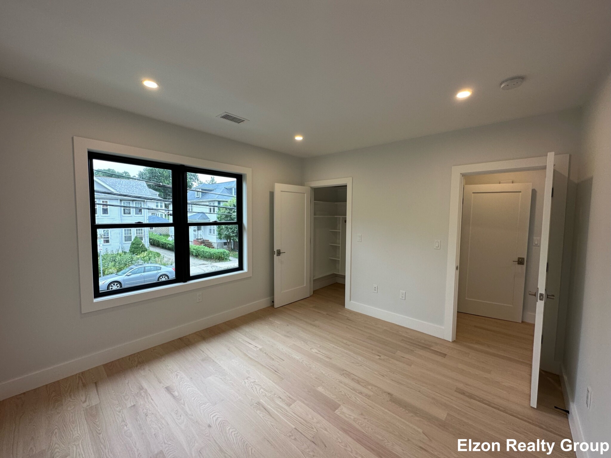 241 Foster St, Brighton