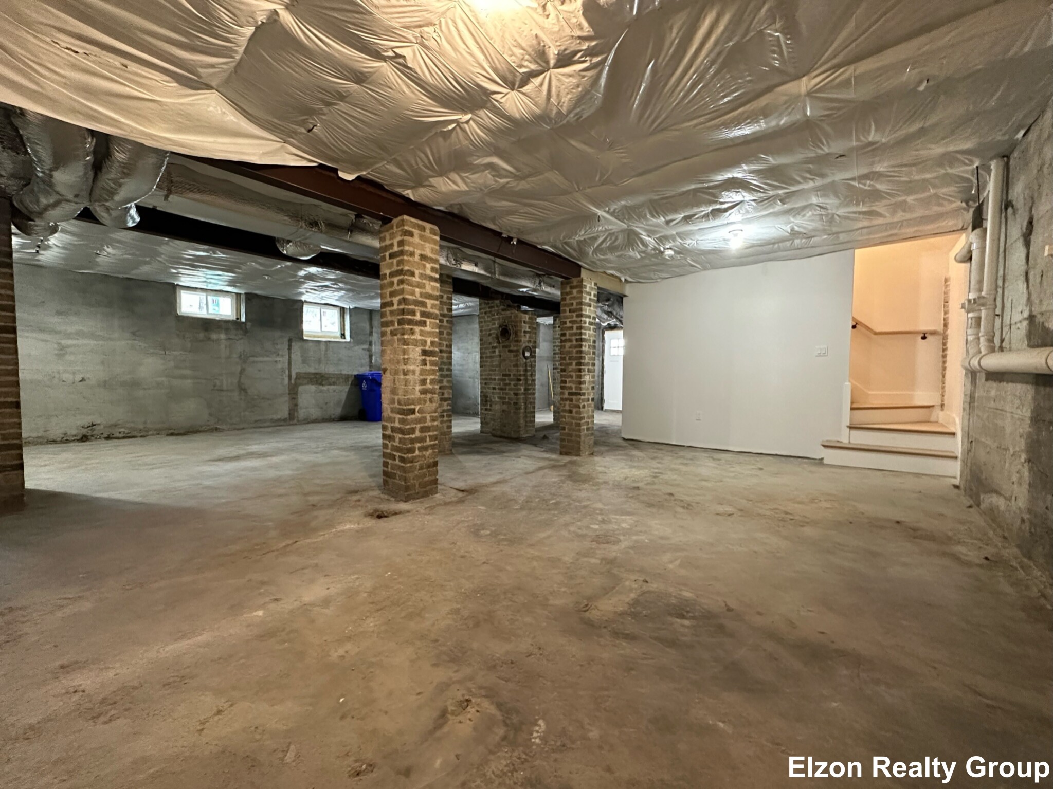 241 Foster St, Brighton