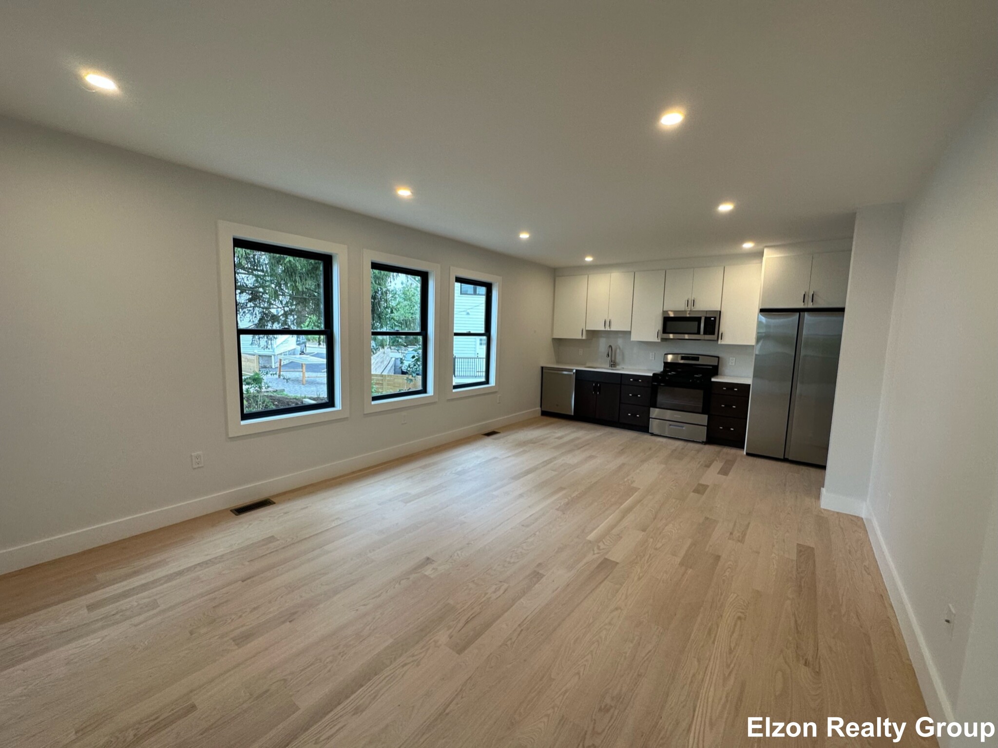 241 Foster St, Brighton