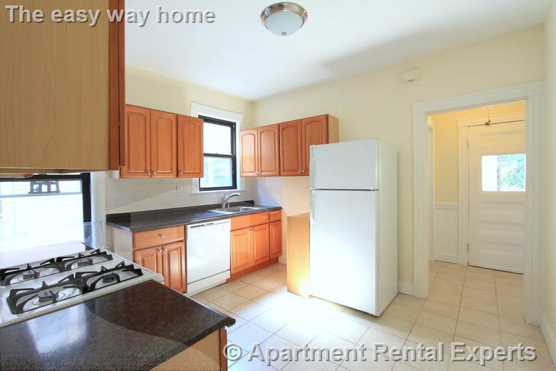 51 Bay State Ave, Davis Square