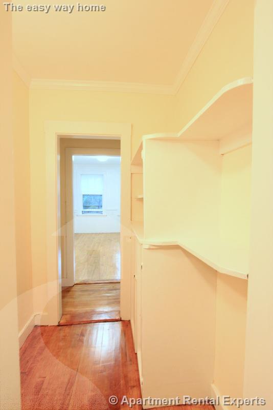 14 Centre St, Central Square