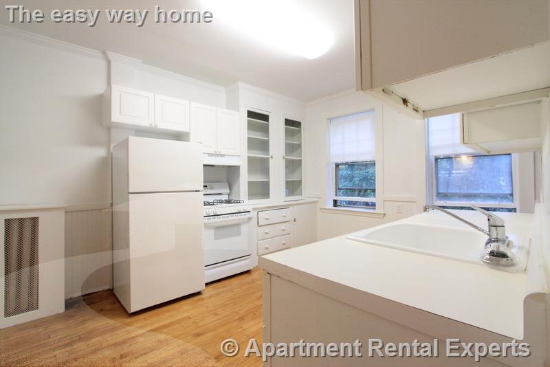 14 Centre St, Central Square