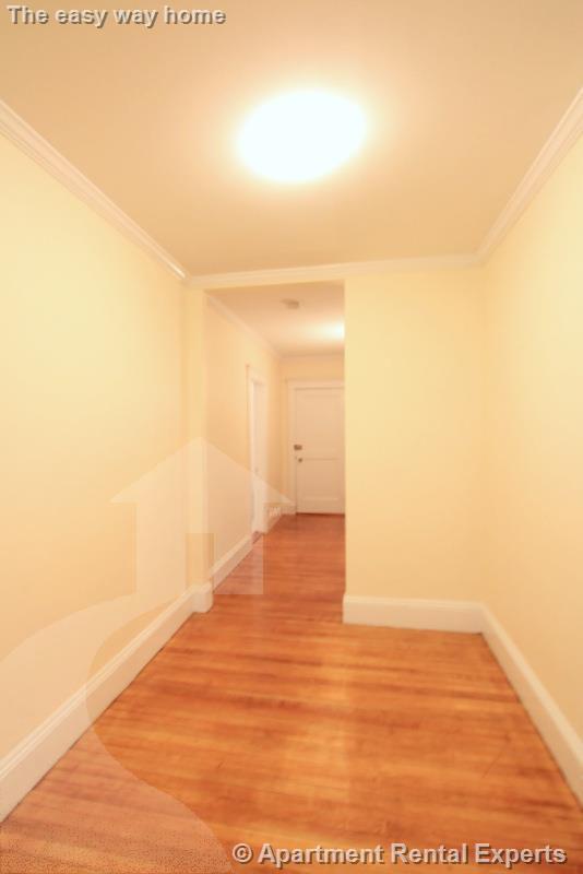 14 Centre St, Central Square