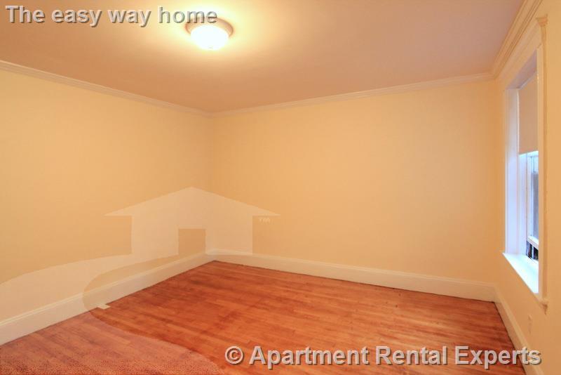 14 Centre St, Central Square