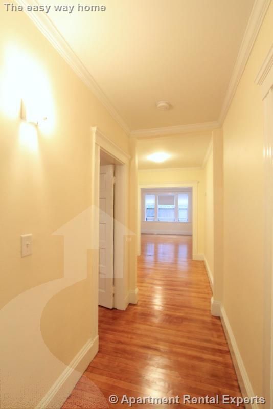 14 Centre St, Central Square