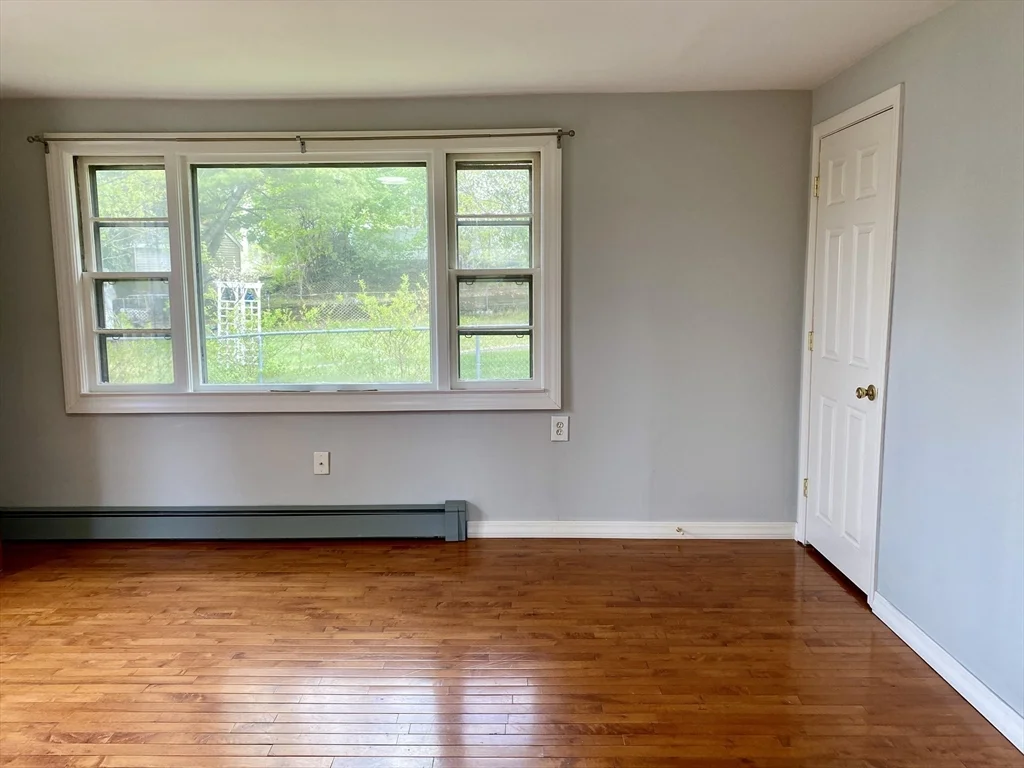 35 Denton St, Lowell