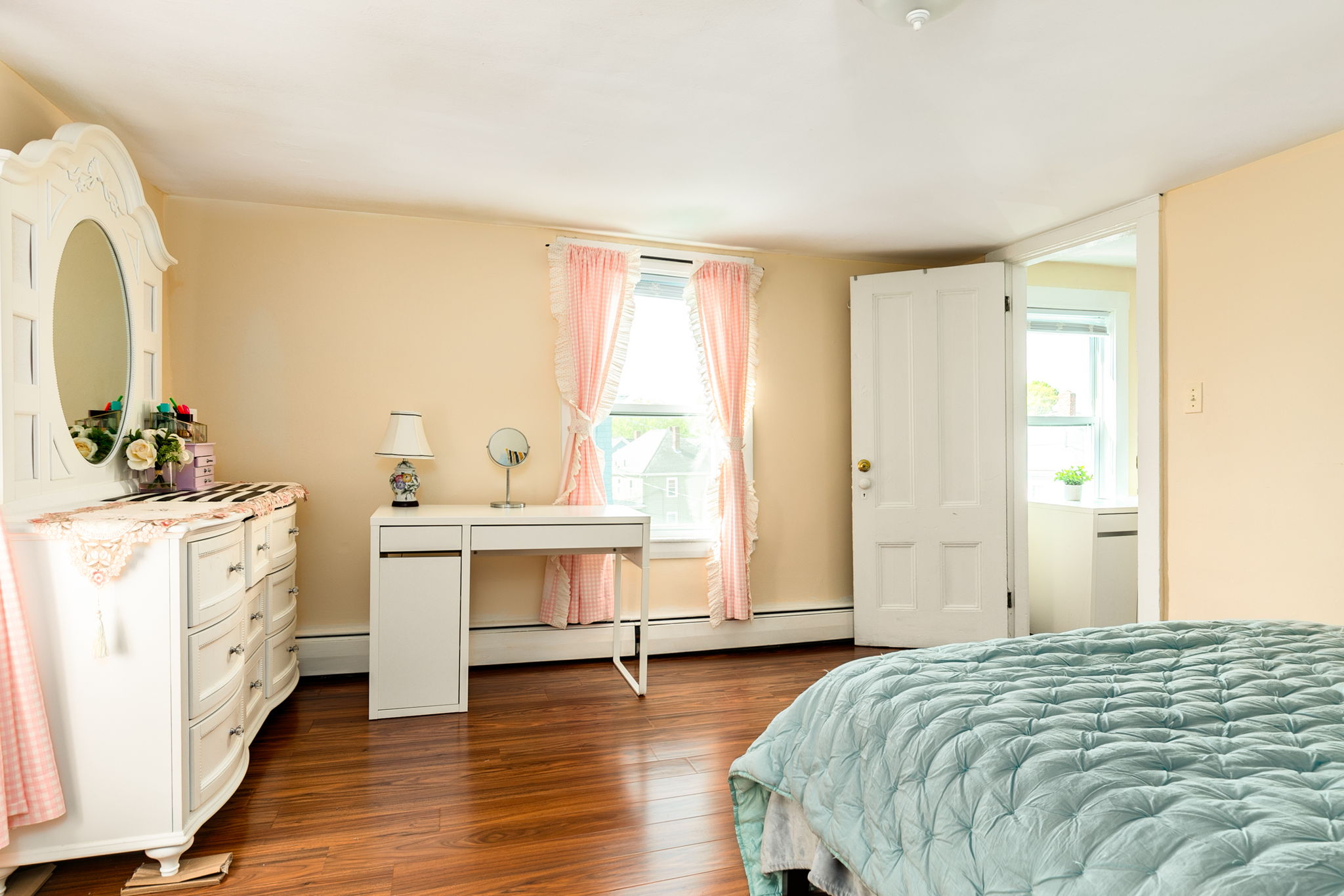 2 bed, 1 bath apartment for rent at 28 Faxon St Unit 28, Nonantum — photo 14 of 20