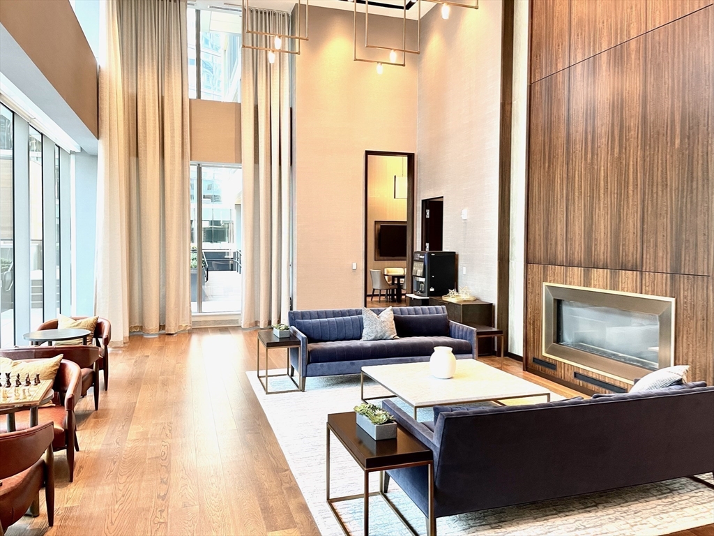 135 Seaport Blvd, Seaport District