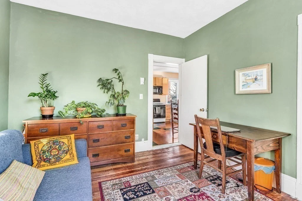 4 Bucknam St, Mission Hill