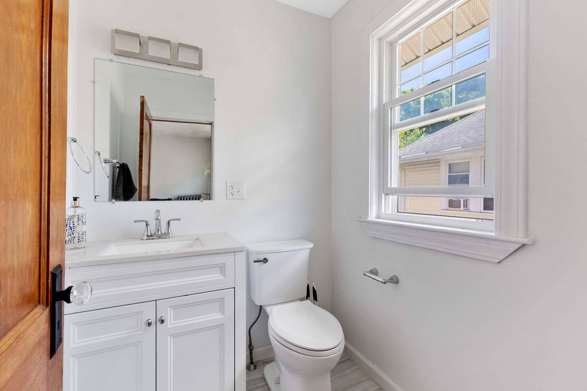 27 Murray Hill Rd, North Cambridge