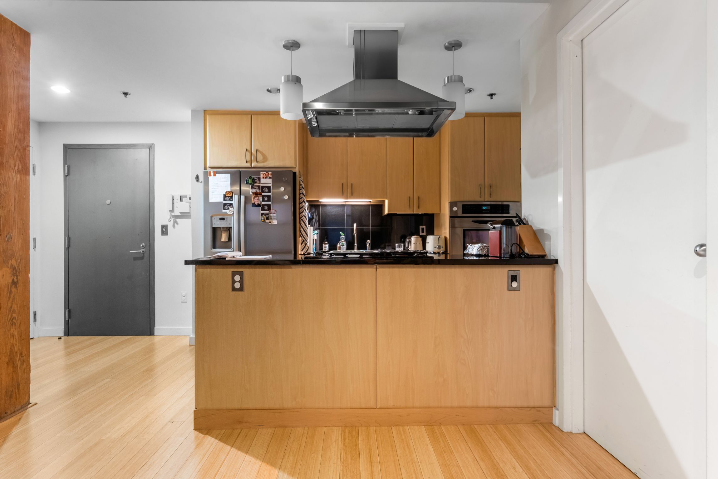 2 bed, 2 bath apartment for rent at 9 W Broadway Unit 304, South Boston — photo 6 of 25