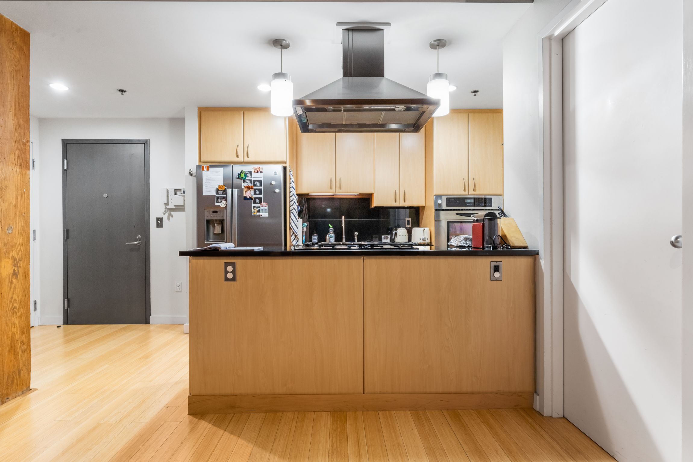 2 bed, 2 bath apartment for rent at 9 W Broadway Unit 304, South Boston — photo 7 of 25