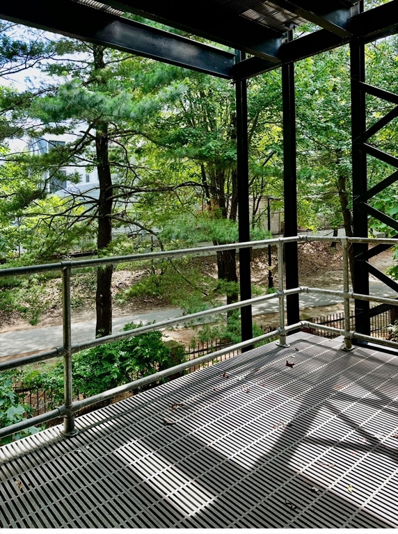 70 Howard St, Davis Square