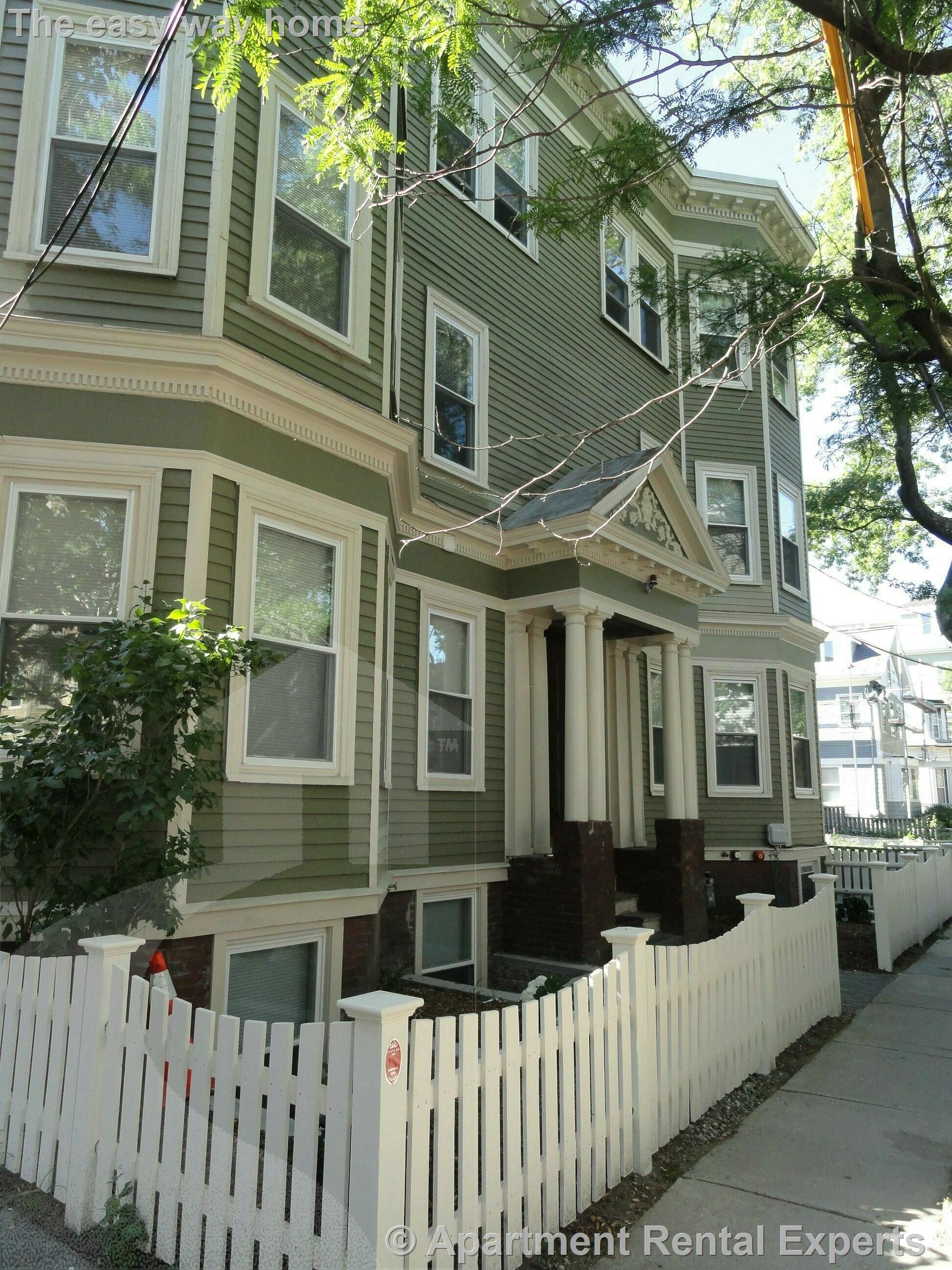 231 Norfolk St, Central Square