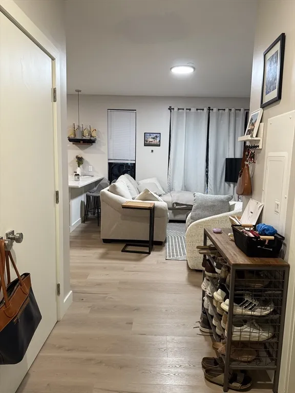 400-408 W Broadway, South Boston