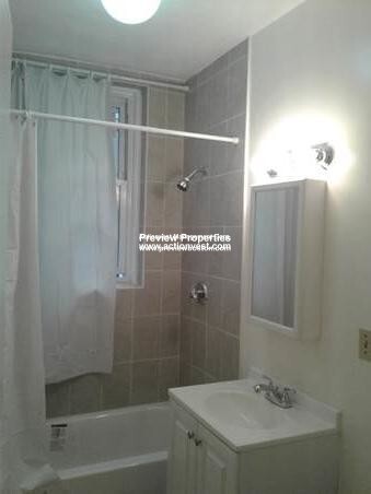 1423 Commonwealth Ave, Brighton