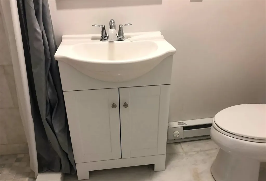 67 Marion St, East Boston