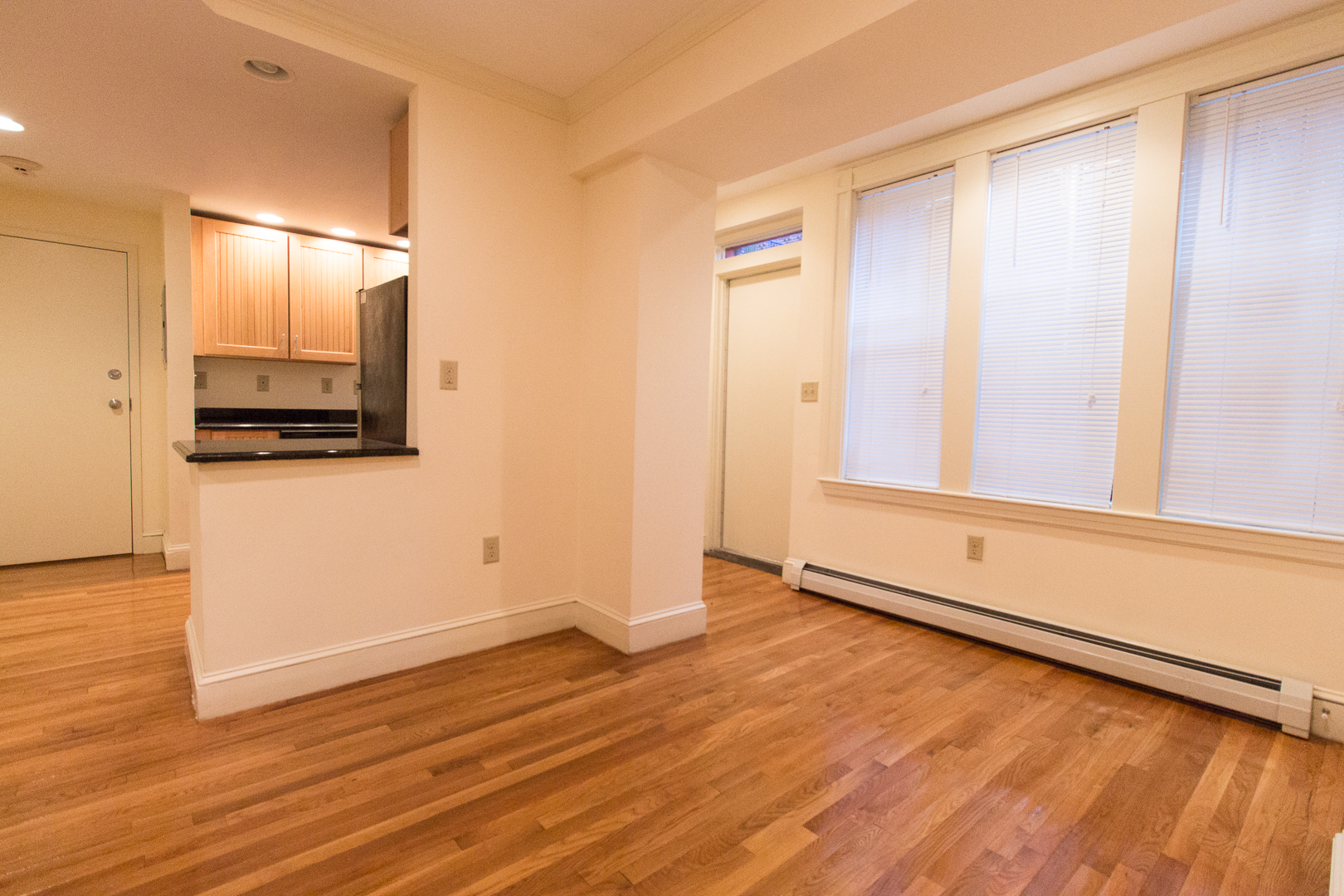 195 Commonwealth Ave, Back Bay