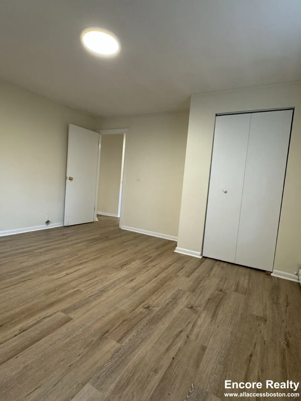 110 Babcock St, North Brookline