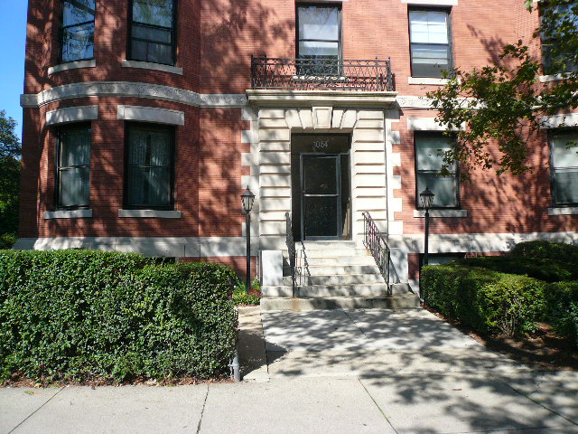1064 Beacon St, Brookline