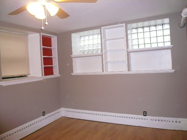 1064 Beacon St, Brookline