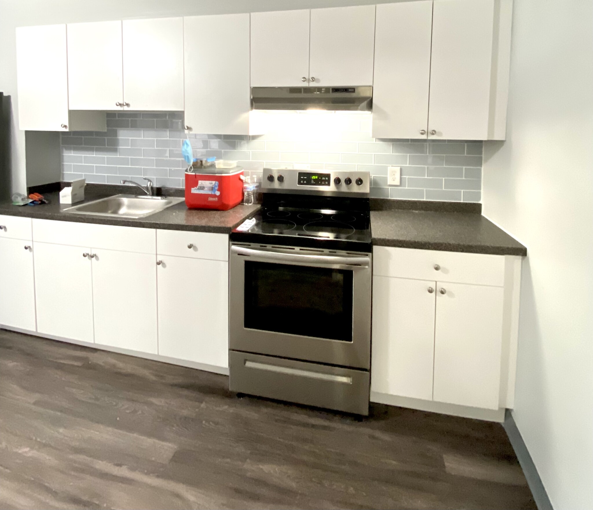 3 bed, 1 bath apartment for rent at 153 Saratoga St Unit 1, East Boston — photo 2 of 11