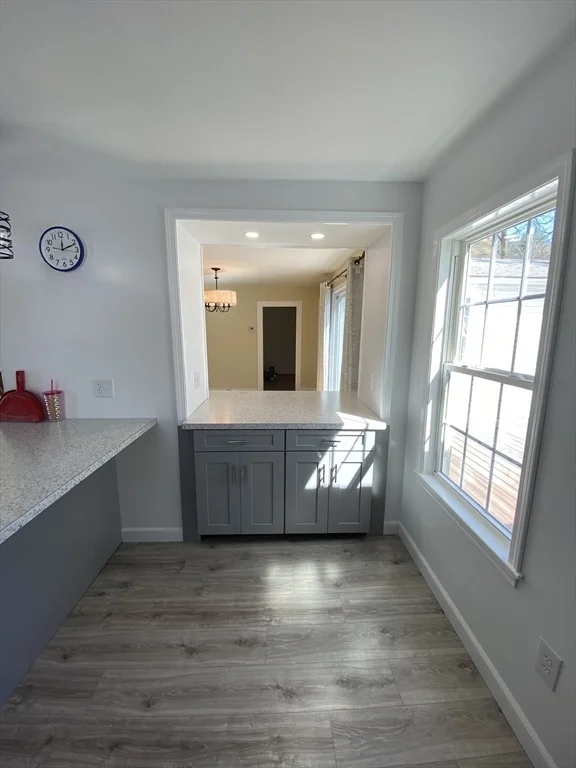 74 Moore Ave, Warren