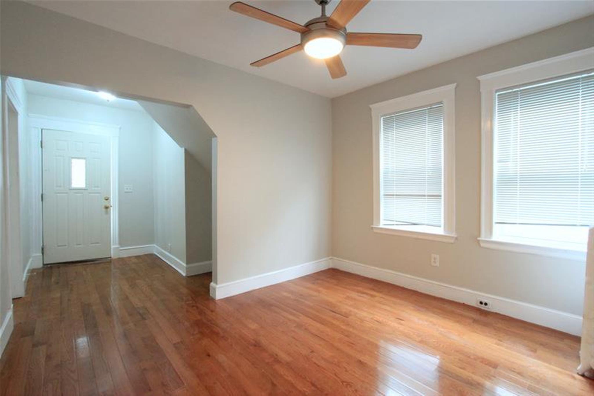 3 bed, 1 bath apartment for rent at 121 Yale St Unit 1, Medford — photo 6 of 17