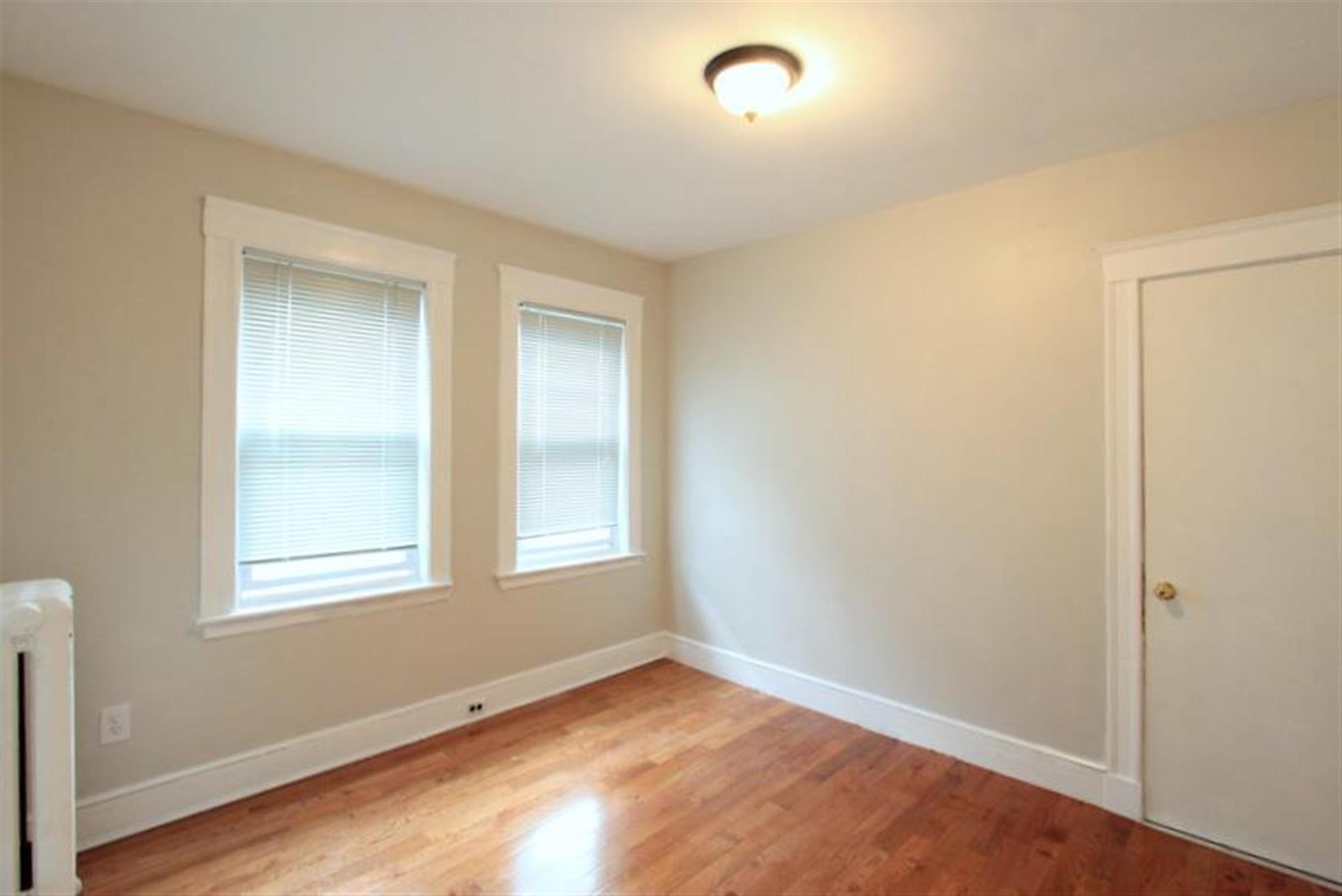 3 bed, 1 bath apartment for rent at 121 Yale St Unit 1, Medford — photo 8 of 17