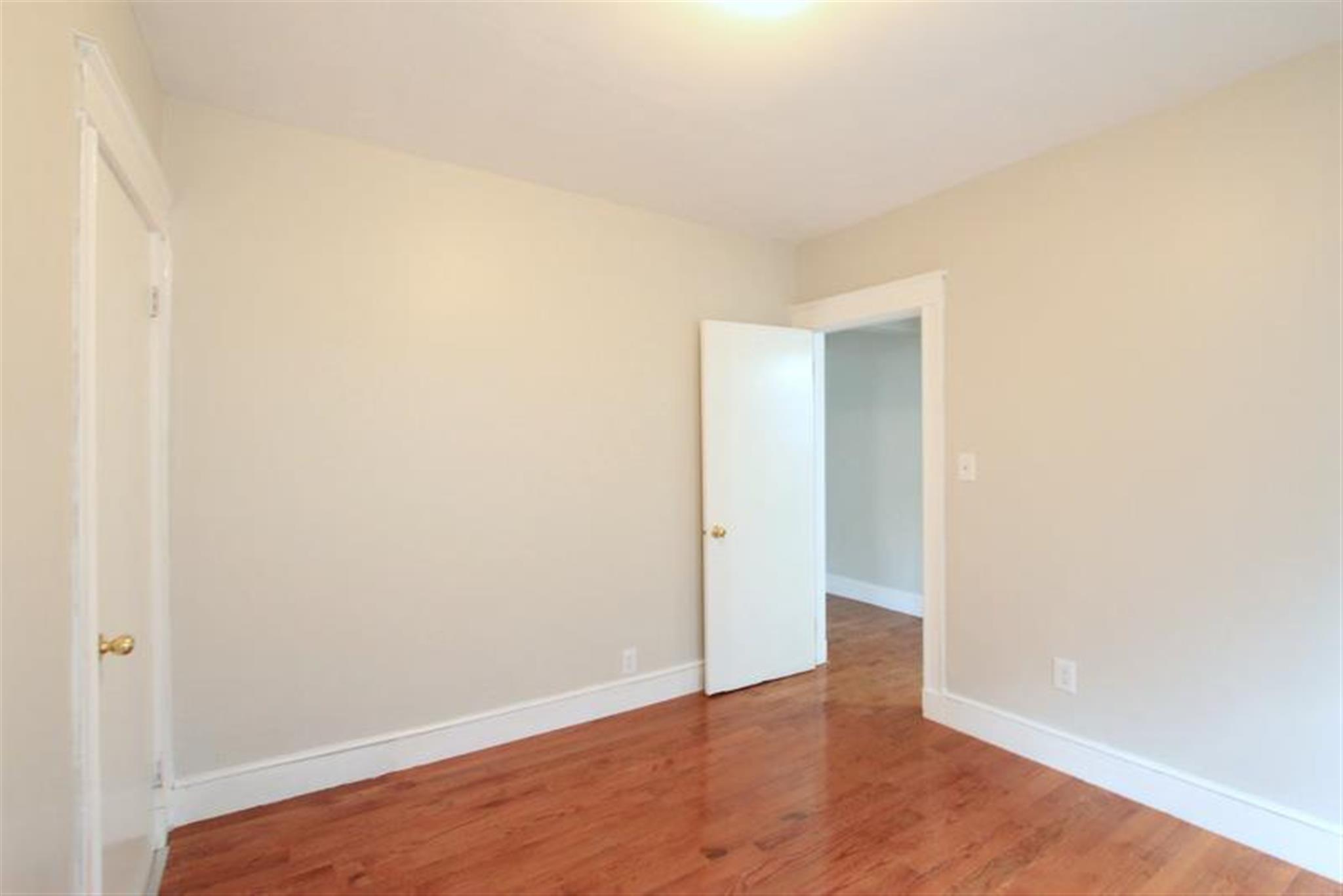 3 bed, 1 bath apartment for rent at 121 Yale St Unit 1, Medford — photo 9 of 17
